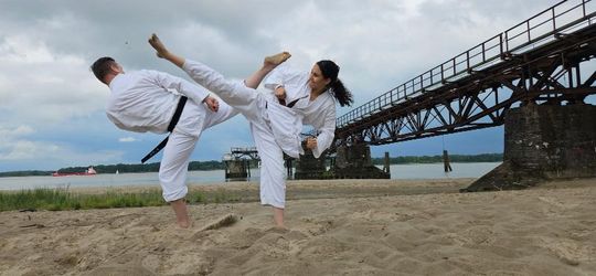 ura-mawashi-max-nadia-ii.jpg